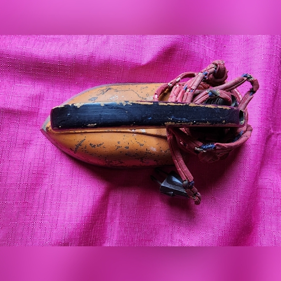 Vintage electric iron with support plate - Picture 8 of 8